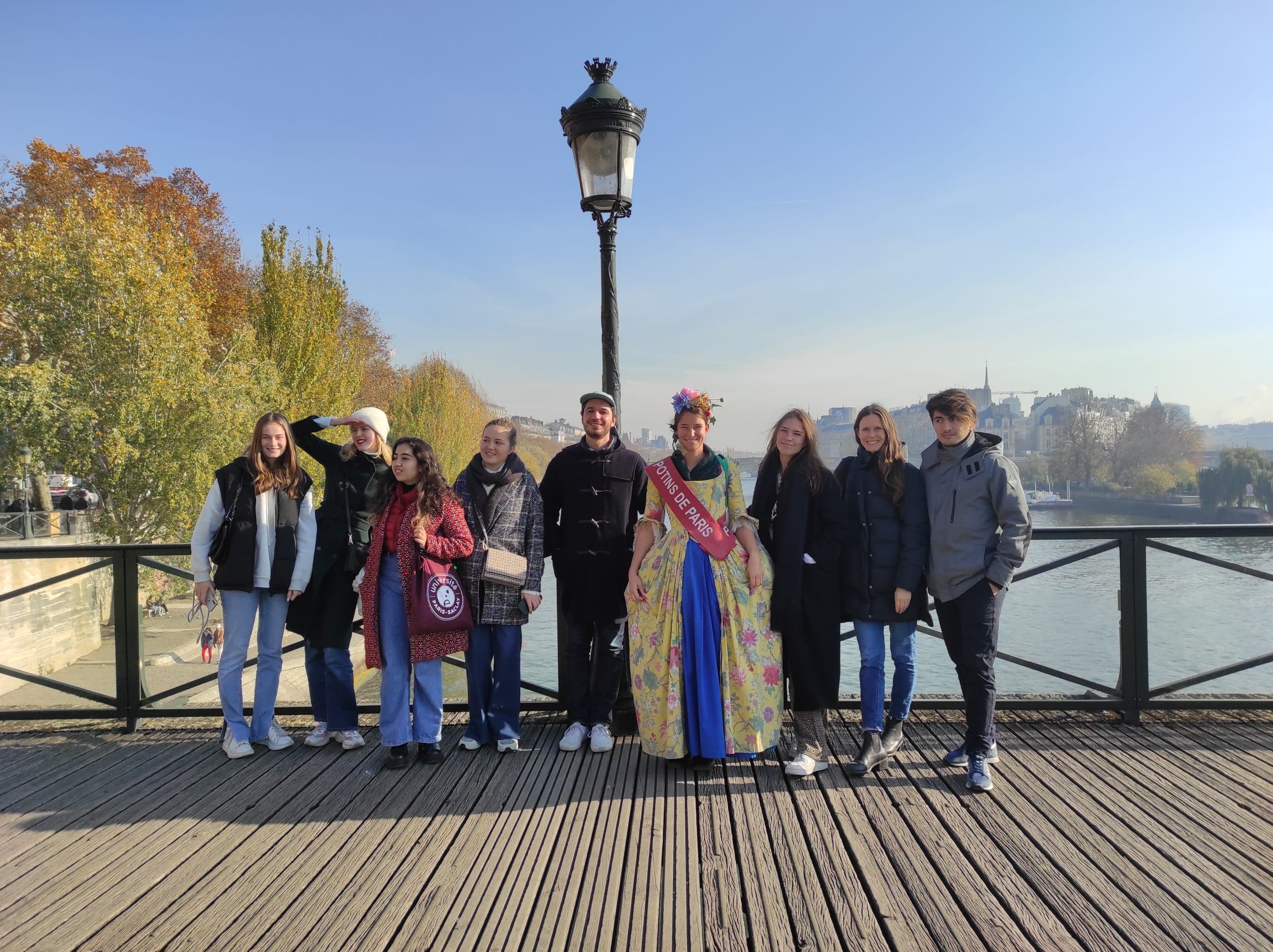 Les Potins de Paris - Visite guidée insolite Paris